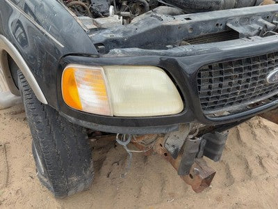 1999-2002 Ford Expedition Front Grille Assembly Oem Black Xl1Z8200Bad