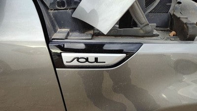 2014-2019 Kia Soul Passenger Right Moulding From Fender Oem Trim Strip