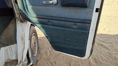 1995 Gmc Van 3500 Passenger Right Front Door Trim Panel With Switches Blue