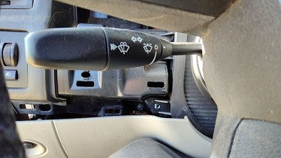 05-10 300 Turn Signal Switch Windshield Wiper Column Control Lever Assembly