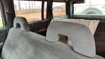 1993 Chevy S10 Blazer Pair Of Front Headrests Oem Left Right Set Seat