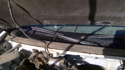 1994 Chevy Caprice Passenger Right Windshield Wiper Arm Oem Blade Lever