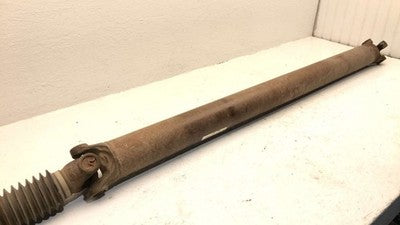 2001-03 Sierra 2500 Hd Rear Drive Shaft Oem Back Section Driveline 8.1l Allison