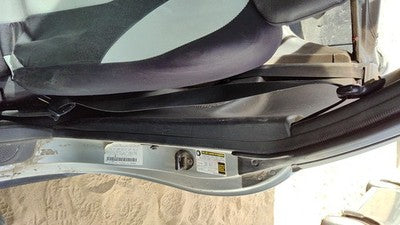 00-05 Mitsubishi Eclipse Driver Left Front Seat Belt Retractor Shoulder Black
