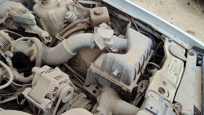 1991 Volvo 740 Complete Air Intake Filter Box Housing With Tube Oem 2.3L