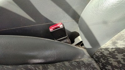 1999 Mercedes Ml320 Driver Left Front Seat Belt Buckle Receiver Oem