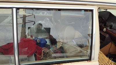 1979-1985 Mercedes 300Td Passenger Right Rear Side Window Door Glass Oem Back