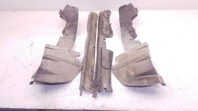 2006 Chrysler Pacifica Core Support Radiator Seals Rubber Air Guide Set Plastic