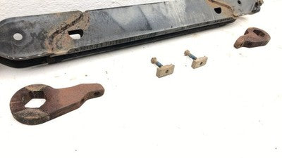 00 Escalade Torsion Bar Cross Member Brace Wh Hardware Keys Tahoe Suburban Yukon