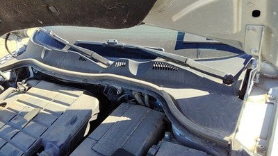 2007 Vw Passat Windshield Wiper Cowl Vent Trim Panel Oem Cover