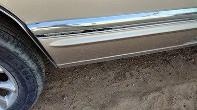 1992 Buick Park Ave Ultra Passenger Right Rear Moulding From Door Back Trim Gold