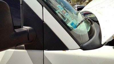 2012 Chevy Express Van Passenger Right Moulding From Fender Trim Strip White 50U