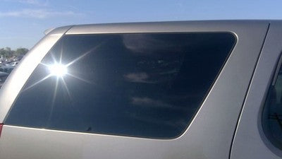 2009-2014 Chevy Tahoe Passenger Right Rear Quarter Glass Back Side Window Oem