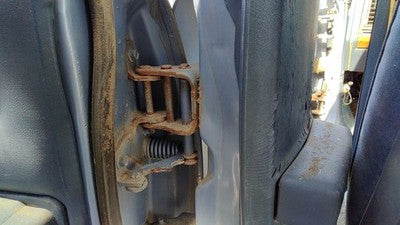 1980-1984 Deville Sedan Lh Driver Left Rear Door Hinge Pair Set Oem 01714402