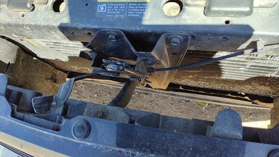 1997-2004 Buick Regal Hood Latch Assembly With Bracket Oem 15856715