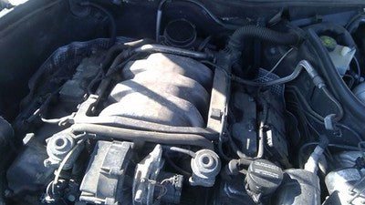 2001-2005 Mercedes C240 Complete Fuel Rail With Injectors Set Loaded Oem 2.6L