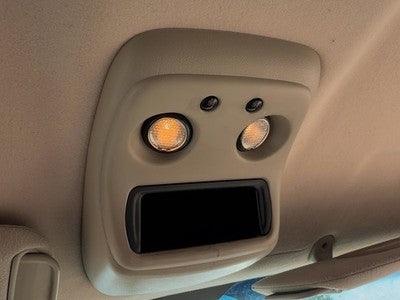 03-07 Silverado 2500 Center Overhead Console Dome Light Map Lamp Cubby Tan 52D