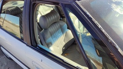 1992-1999 Pontiac Bonneville Passenger Right Front Side Window Door Glass Oem