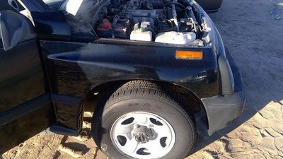 1989-1998 Geo Tracker Passenger Right Front Fender Oem Black 5860060811