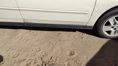 04-08 New Style Malibu Passenger Right Lower Rocker Panel Moulding Side Skirt