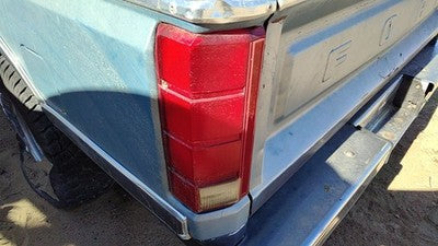 1980-1986 Ford F150 Driver Left Tail Light Brake Lamp Oem Rear E4tz13404b
