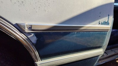 1989 Olds Cutlass Cierra Passenger Right Rear Upper Moulding On Quarter Panel