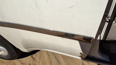 2006-2009 Gmc Envoy Passenger Right Rear Moulding From Door Oem Back Trim Strip