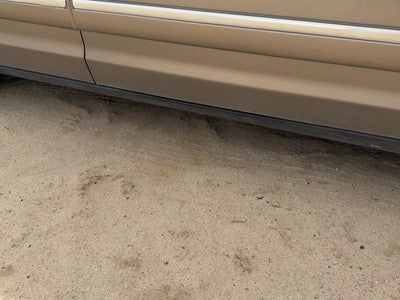 98-08 Grand Marquis Passenger Right Lower Rocker Panel Moulding Side Skirt Oem