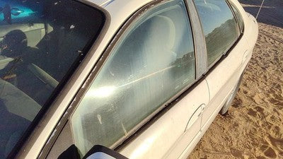 1996-2007 Ford Taurus Driver Left Front Side Window Door Glass Oem F6dz5421411ac