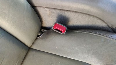 98-01 Olds Bravada Passenger Right Front Seat Belt Buckle Receiver Pewter 922