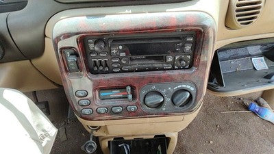 99-00 Town & Country Temperature Control Module In Dash Heater Ac Head Unit Oem
