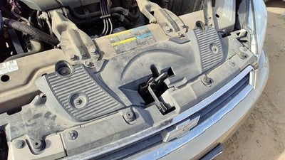 2006-2007 Chevy Impala Top Plastic Cover Above Radiator Support Sight Shield Oem