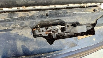 1998-2003 Toyota Sienna Hood Latch Assembly With Bracket Oem 5320108010