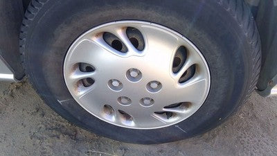 1997-2005 Chevy Venture Center Hub Cap Wheel Cover Oem 15 09593100