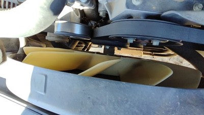 2004-2005 Ford Explorer Complete Cooling Fan Blade Assembly With Clutch Oem 4.0L