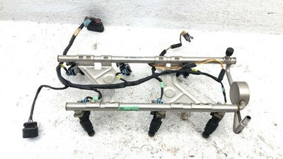 2005-2009 Chevy Equinox Complete Fuel Rail With Injectors Set Loaded Oem 3.4L