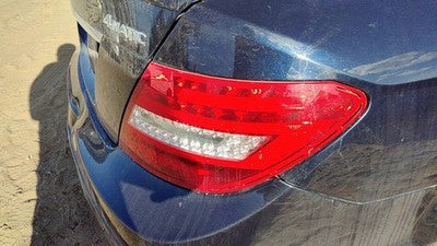 2012-2015 Mercedes C300 Passenger Right Tail Light Brake Lamp Oem Rear