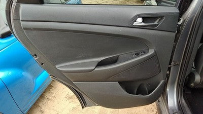 16-18 Hyundai Tucson Driver Left Rear Inside Door Trim Panel Only Back Black Try
