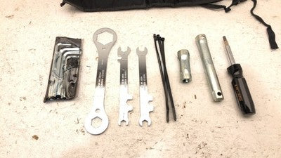 2000 Harley Davidson Road Side Tool Kit Set Oem