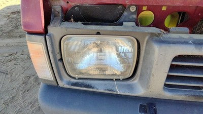 1986-1997 Nissan Hardbody Passenger Right Head Light Oem Front Lamp B601001g10