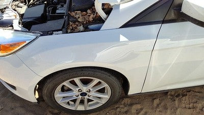 2012-2018 Ford Focus Driver Left Front Fender Oem White Yz Bm5Z16006A