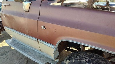 1981-1988 Chevy K30 Passenger Right Front Fender Oem 15634642