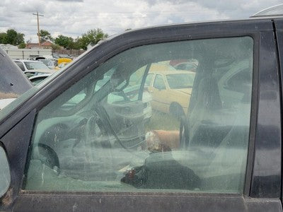 1997-2002 Ford Expedition Driver Left Front Side Window Door Glass Oem