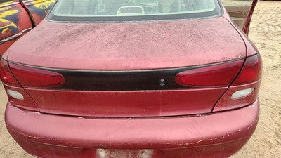 1997-2002 Ford Escort Center Middle Inner Tail Light Brake Lamp Oem Rear