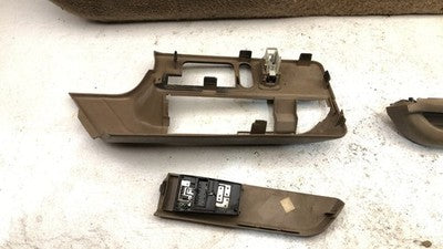 1992-1994 Chevy Suburban Passenger Right Front Door Trim Panel With Switches