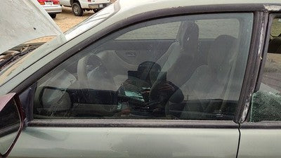 2000-2004 Legacy Outback Driver Left Front Side Window Door Glass Oem 61011Ae03a