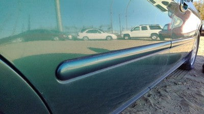00-07 Taurus Passenger Right Rear Moulding From Door Back Trim Su Tropic Green