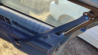 1989 Olds Cutlass Cierra Passenger Right Front Seat Belt Retractor Shoulder Blue