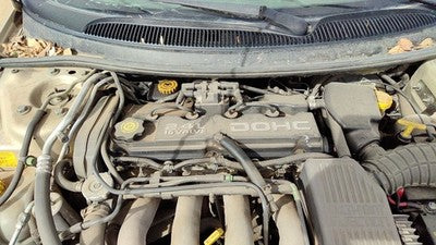 1995-2000 Dodge Stratus Cylinder Head Assembly Oem 2.4L 04777541