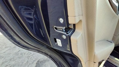 2010-2013 Mercedes C300 Driver Left Rear Door Latch With Rods/Cables Oem Back